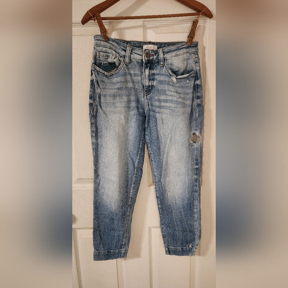 KanCan Capri Jeans